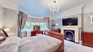 Photo 11- click for photo gallery